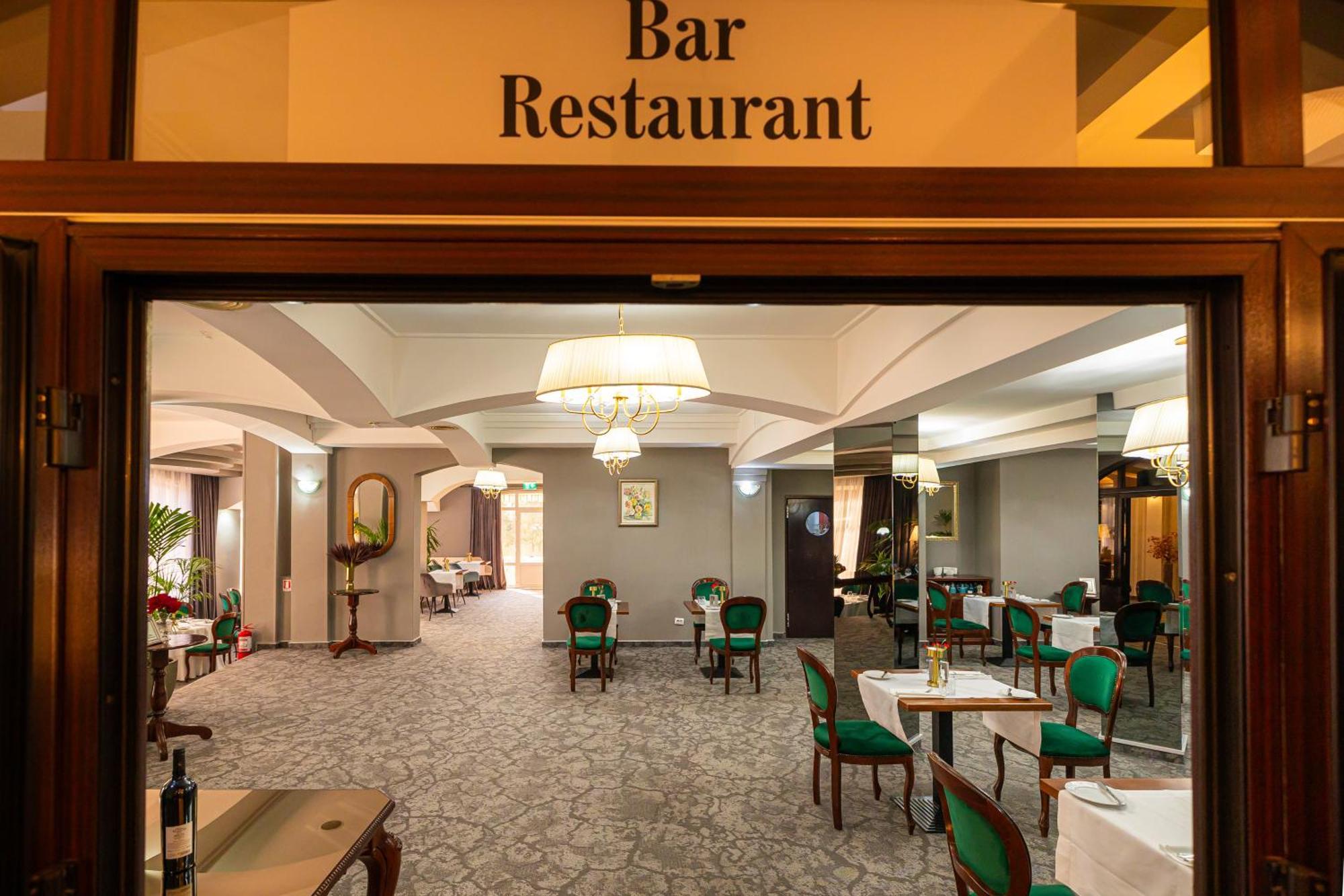 Hotel Brilliant Meses Zalău المظهر الخارجي الصورة